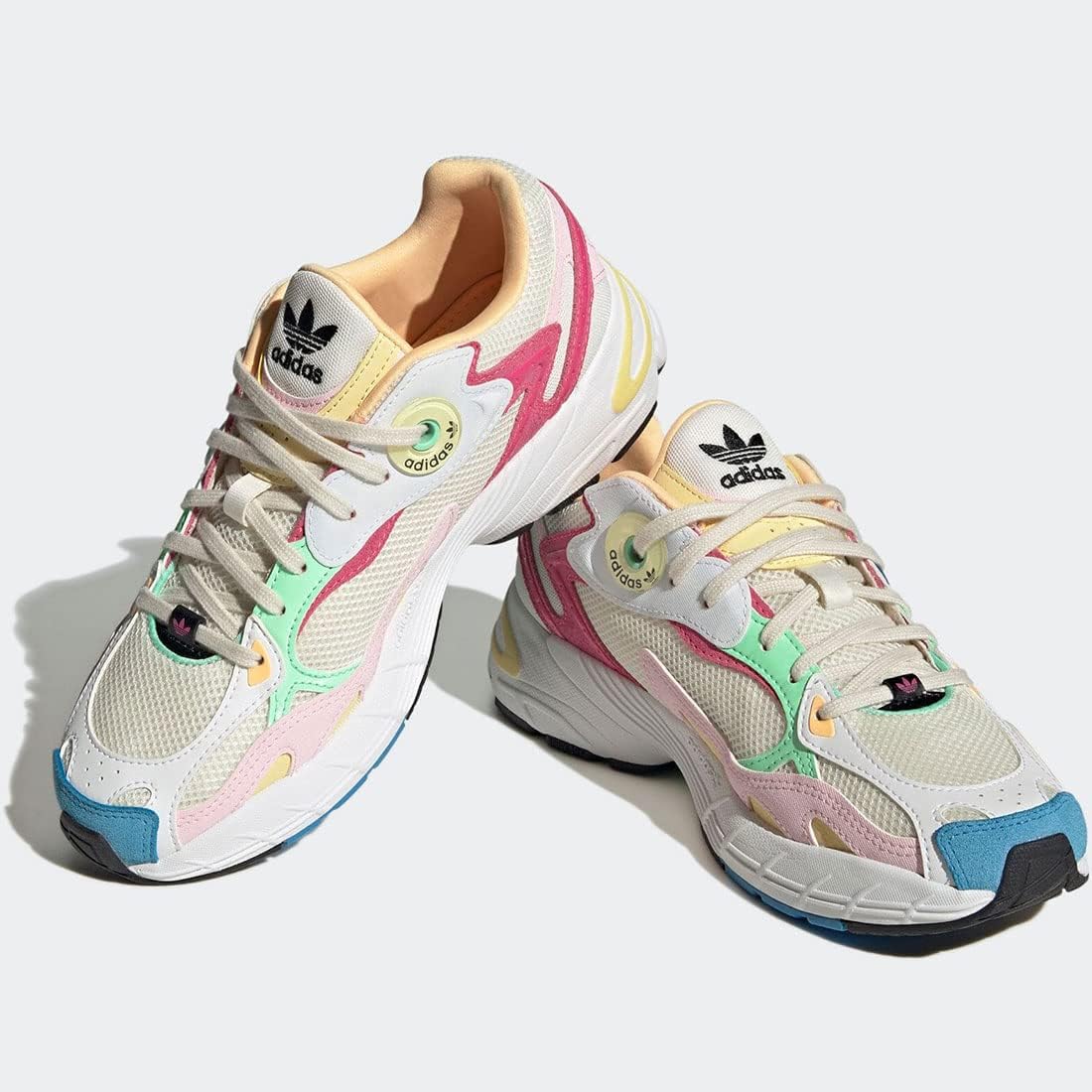 アディダス アスター GV9200 配送 23.5㎝ アディダス スニーカー